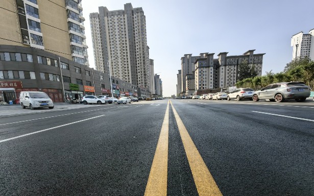 灯塔街道路通车 市民出行更便捷