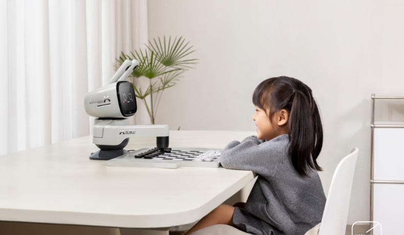 连连看 绘新景 | 具身智能，奔跑在“春天里”