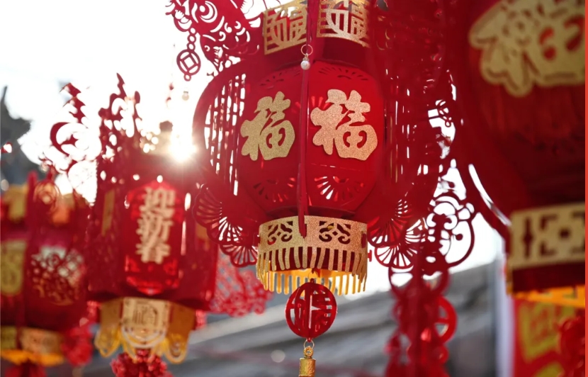 煮肉、炸丸子、灌肠子……过年啦！